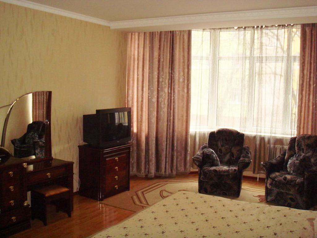 3 Room Frunze Bishkek Bagian luar foto